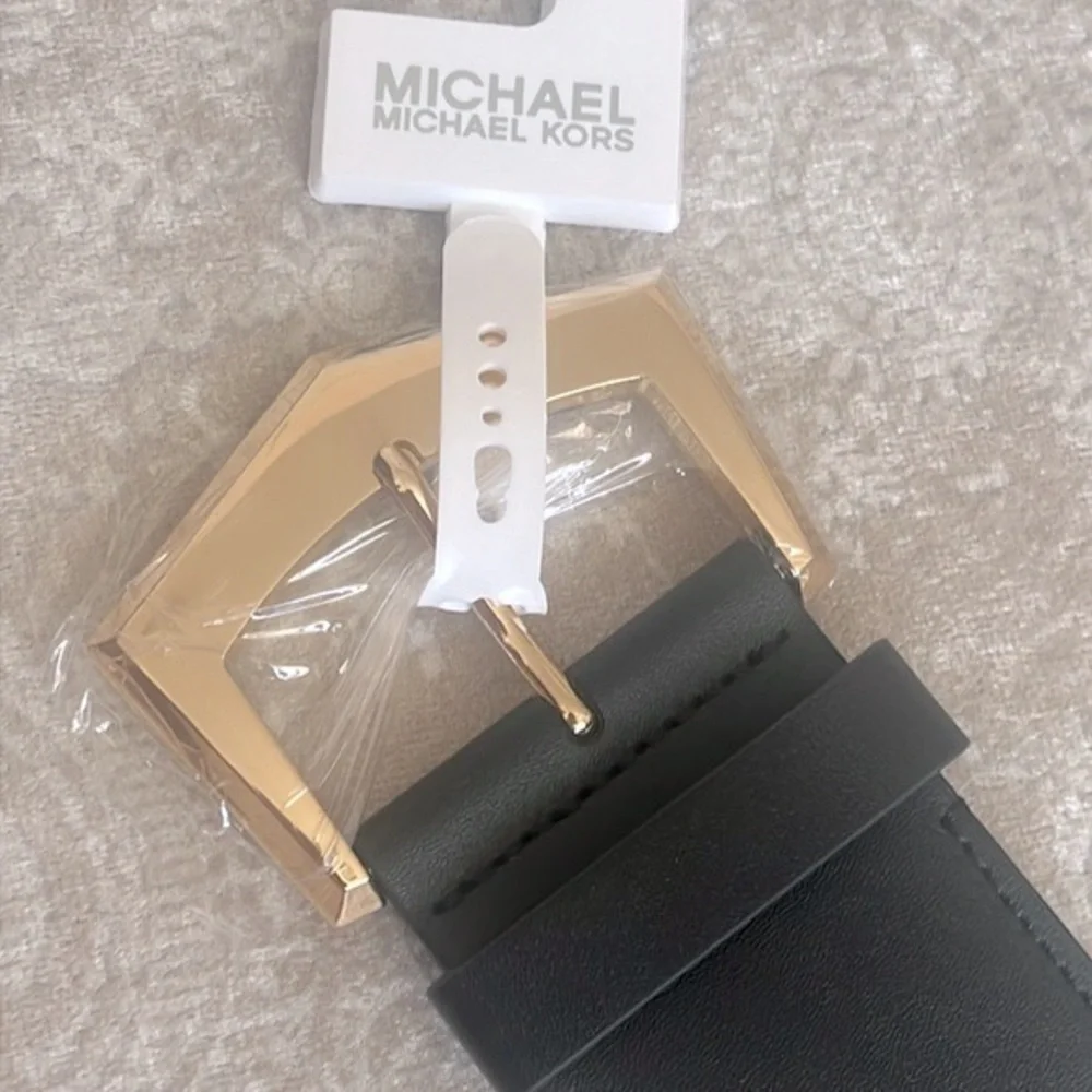 Brand New Michael Kors Wide Strap Black Logo Stretch Belt w/ Gold Tone Buckle